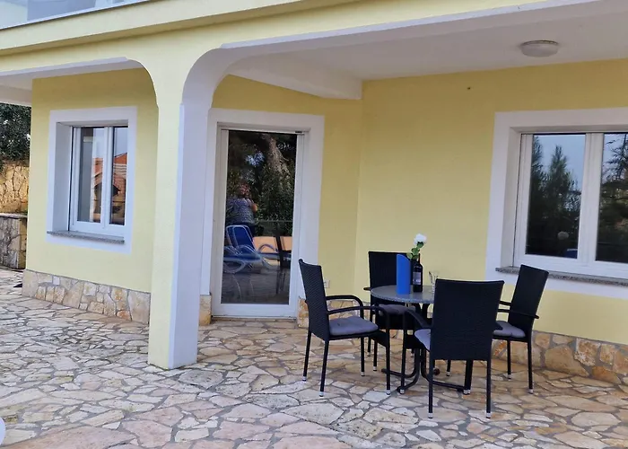 Villa Del Golfo