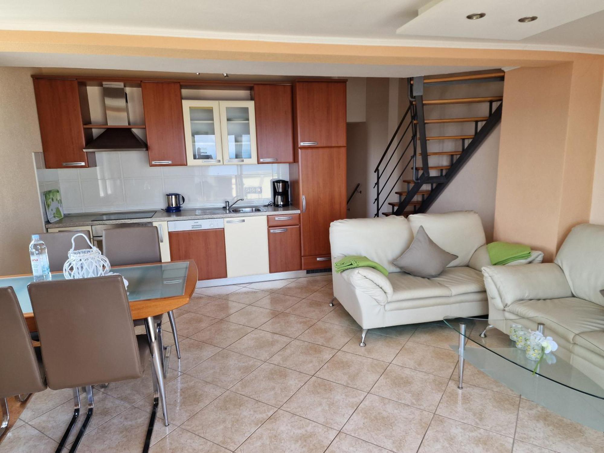 Del Golfo Apartment *