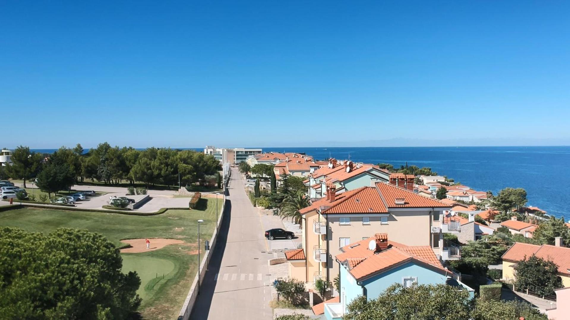 Del Golfo Apartment
